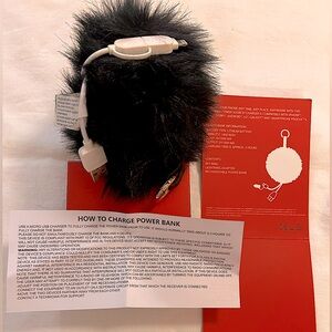 Dress Barn Charging Power Bank Bag Charm New 🎄